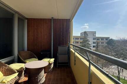 Wohnung Leonberg - 3 Zimmer, 85 m&sup2;, 1.050&euro; | Angebot:25552226