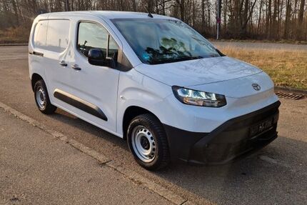 Toyota Proace City 39.350 km 17.450 &euro; Böblingen 71032