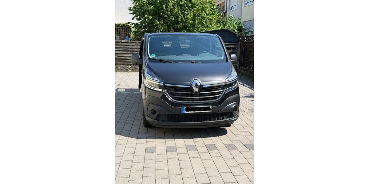 Renault Trafic 112.000 km 15.799 &euro; Winnenden 71364