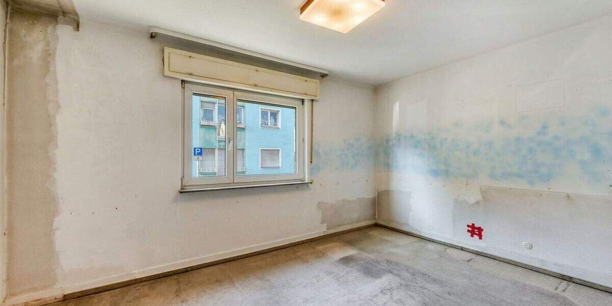 Mehrfamilienhaus, Wohnhaus Stuttgart Zuffenhausen - 1 Zimmer, 276 m&sup2;, 850.000&euro; | Angebot:25671011