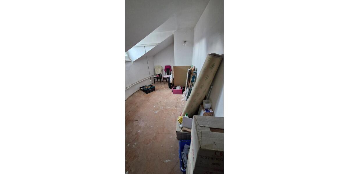 Stilvolle 2,5-Zi-DG-Eigentumswohnung im Herzen von Stuttgart West 2.5 zimmer