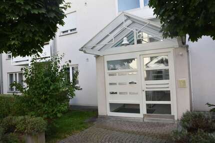 Wohnung Reutlingen Reutlingen (Kernstadt) - 3 Zimmer, 89 m&sup2;, 1.090&euro; | Angebot:26331177