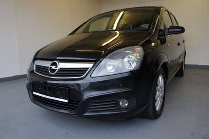 Opel Zafira 204.000 km 3.590 &euro; Sindelfingen 71065