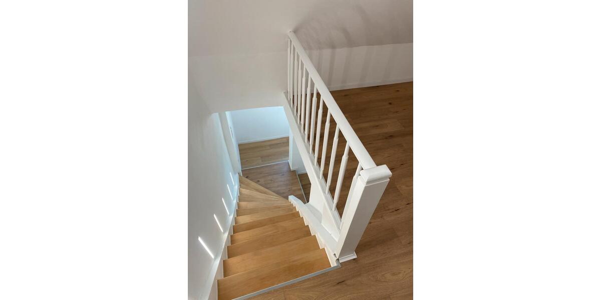 Reihenhaus Leonberg - 4 Zimmer, 105 m&sup2;, 429.000&euro; | Angebot:26777190