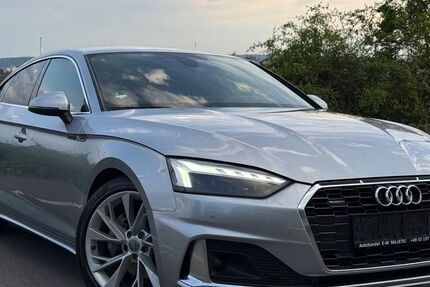 Audi A5 216.131 km 21.499 &euro; Stuttgart 70378