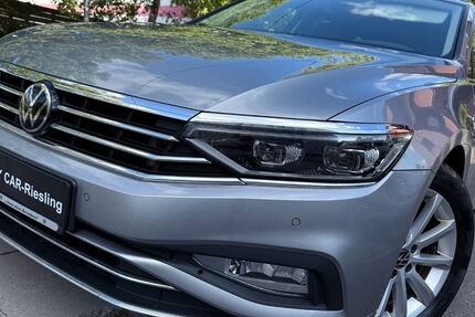 VW Passat 78.000 km 23.999 € Stuttgart 70435