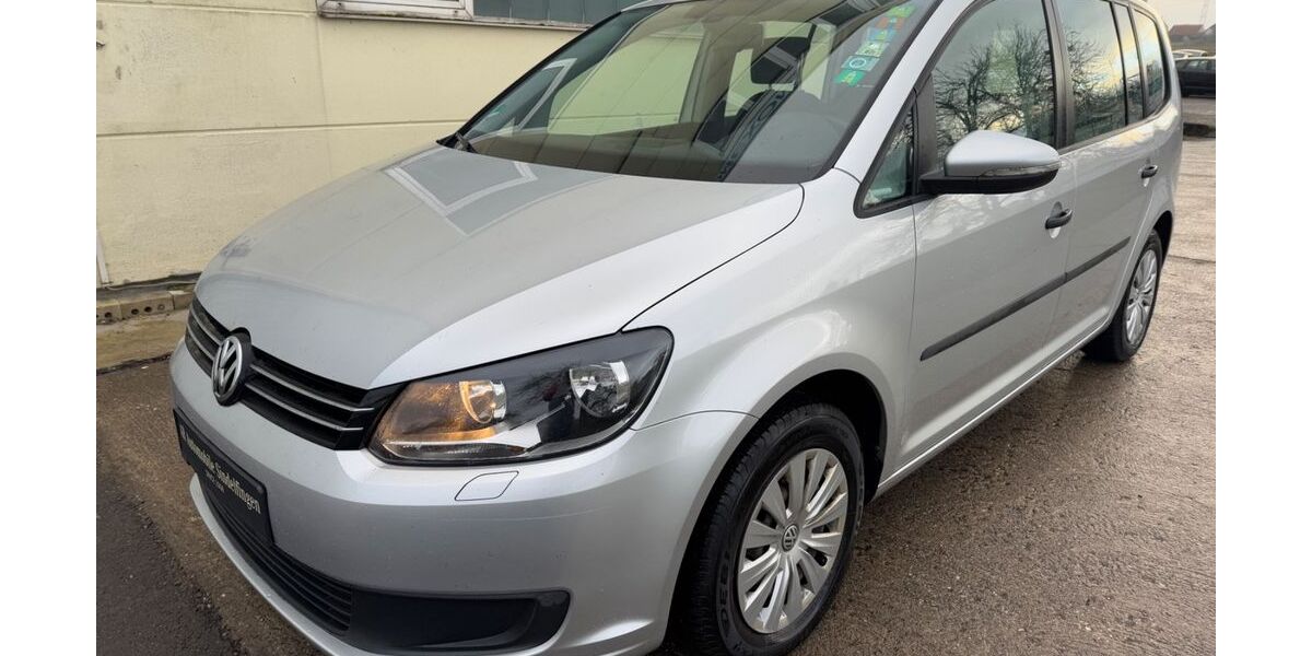 VW Touran 253.000 km 5.250 € Sindelfingen/Stuttgart 71069