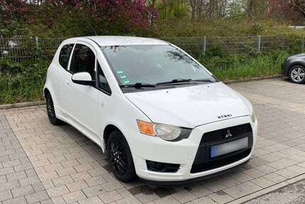 Mitsubishi Colt 174.600 km 2.300 &euro; Böblingen, Stadt 71034