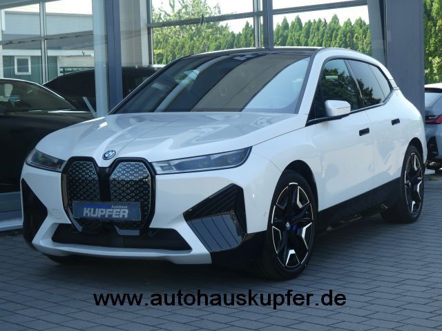 BMW iX 17.290 km 64.900 &euro; Vaihingen / Enz 71665