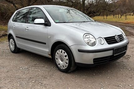 VW Polo 82.138 km 2.800 &euro; Korb 71404