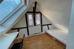 Dachgeschoßwohnung Stuttgart Stuttgart-Süd - 5 Zimmer, 100 m&sup2;, 500&euro; | Angebot:25887861