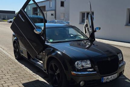 Chrysler 300C 209.000 km 5.000 € Backnang 71522