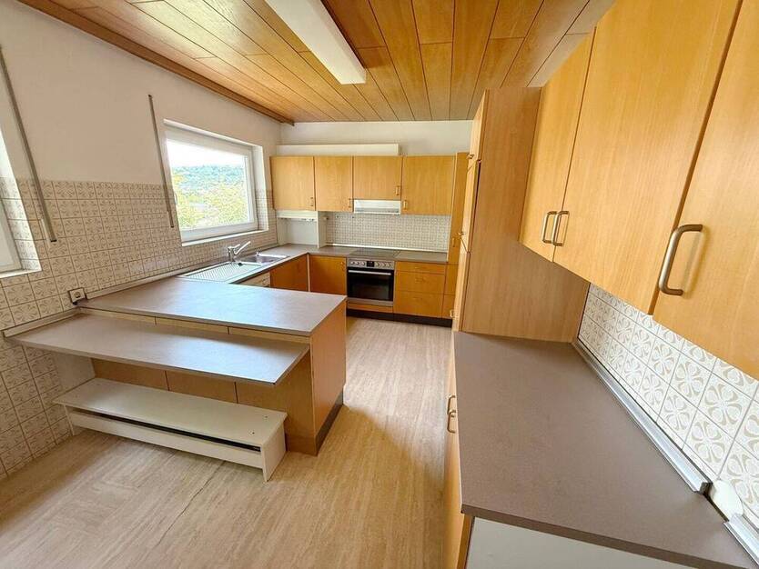 Außergewöhnliches Einfamilienhaus mit EinliegerWohnung in Remshalden zu verkaufen!