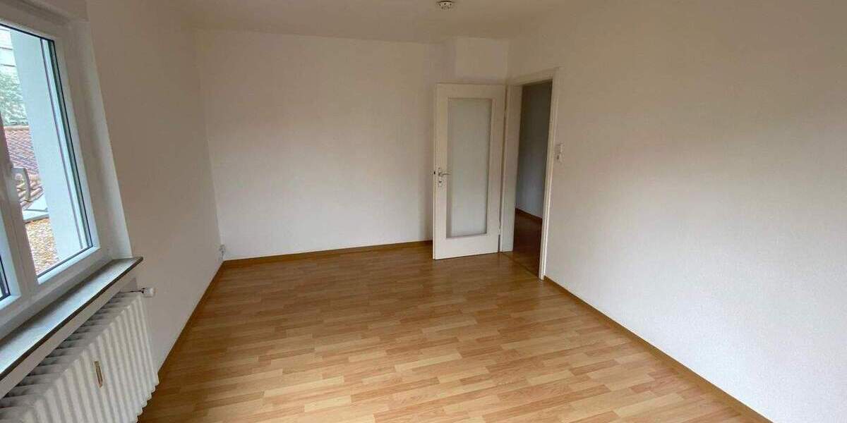 Gemütliche 2 Zimmer-Wohnung mit TG-Platz in verkehrsgünstiger Lage! Sofort beziehbar! 2 zimmer