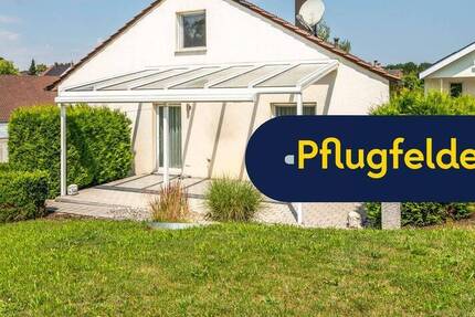 Gepflegtes Einfamilienhaus mit überdachter Terrasse und Garten