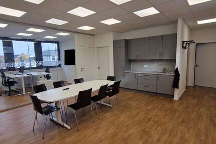 Büro in Fellbach 1.360 € 75 m² zimmer