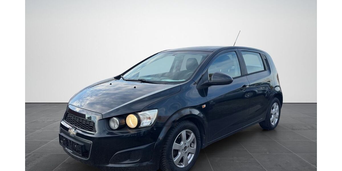 Chevrolet Aveo 122.000 km 3.499 € Fellbach 70736