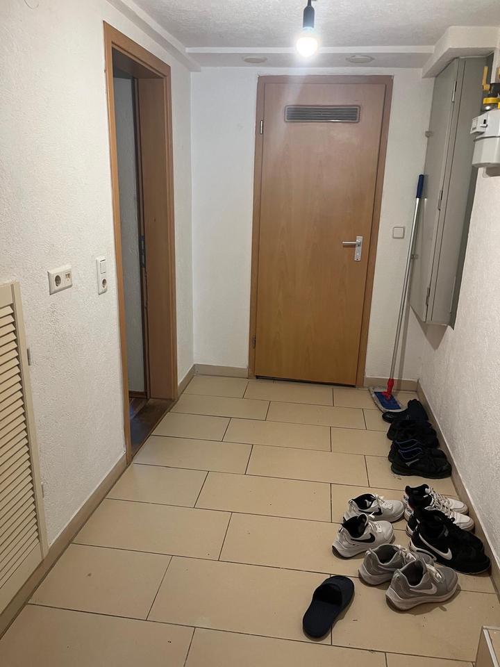 Wohnung zu vermieten 2,5 Zimmer Wohnung UG
