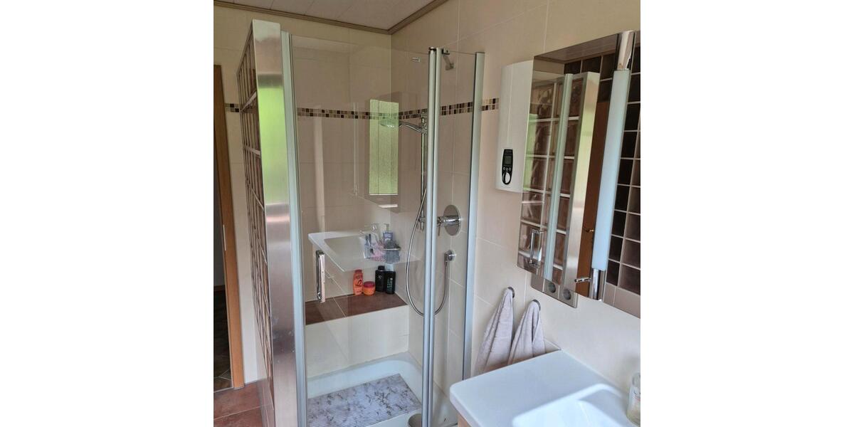 Dachgeschoßwohnung Plochingen - 3.5 Zimmer, 105 m&sup2;, 1.150&euro; | Angebot:26621003
