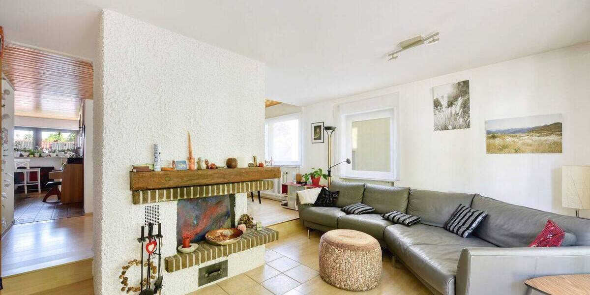 Mehrfamilienhaus, Wohnhaus Stuttgart Ost - 9 Zimmer, 256 m&sup2;, 1.200.000&euro; | Angebot:21293821