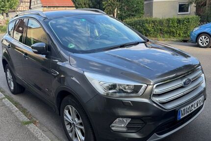 Ford Kuga 153.000 km 13.800 &euro; Weinstadt 71384