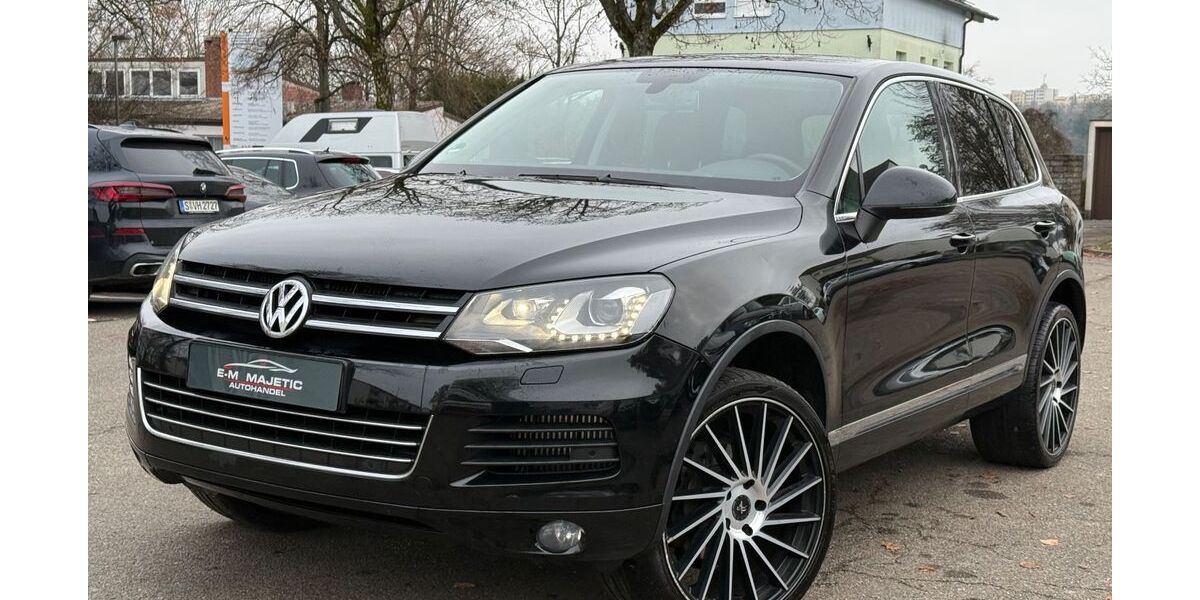 VW Touareg 239.200 km 9.599 € Stuttgart 70378
