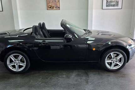 Mazda MX-5 146.000 km 7.990 &euro; Asperg 71679