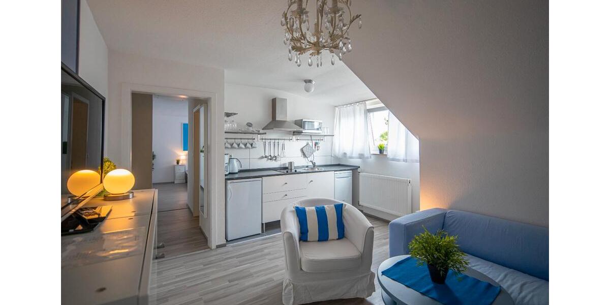 Dachgeschoßwohnung Stuttgart Neuwirtshaus - 1.5 Zimmer, 34 m&sup2;, 880&euro; | Angebot:26266013