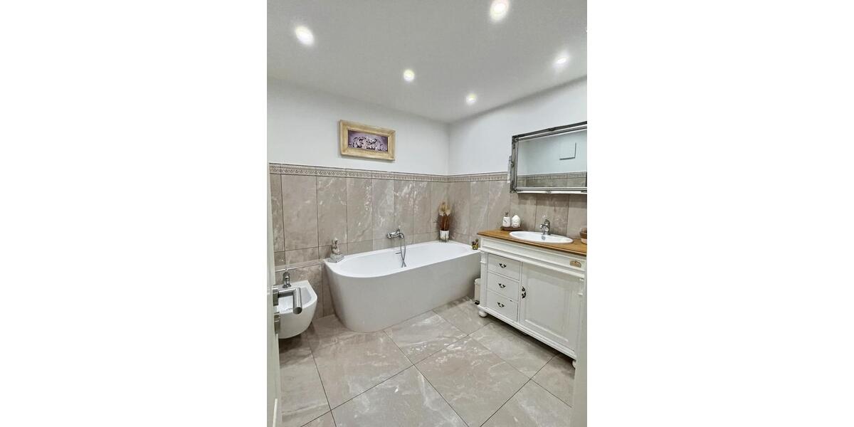 Erdgeschoßwohnung Ludwigsburg Pflugfelden - 4 Zimmer, 99 m&sup2;, 480.000&euro; | Angebot:26276661