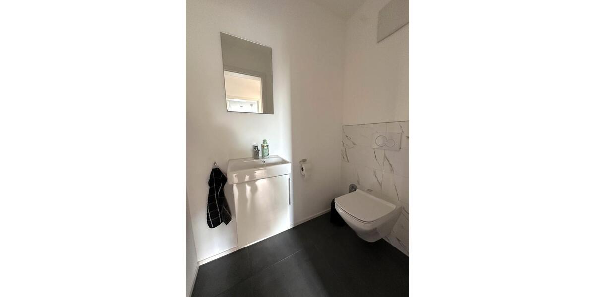 Hochparterre Stuttgart Zuffenhausen - 3 Zimmer, 77 m&sup2;, 520.000&euro; | Angebot:26877708