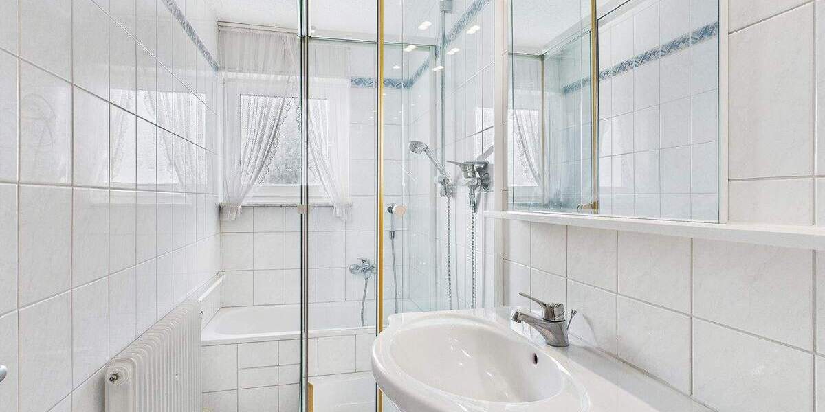 Mehrfamilienhaus, Wohnhaus Fellbach Oeffingen - 1 Zimmer, 275 m&sup2;, 895.000&euro; | Angebot:23264569