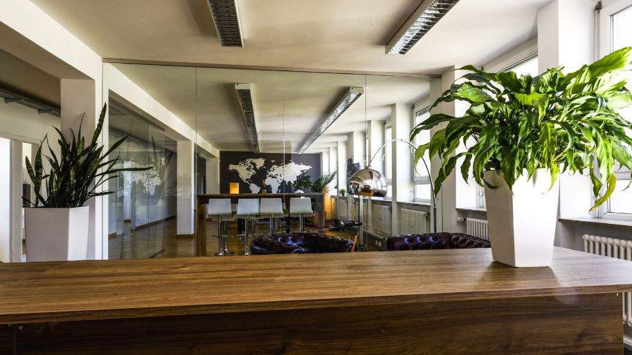 Attraktive und moderne Bürofläche in Stuttgart-West - provisionsfrei - All-in-Miete zimmer