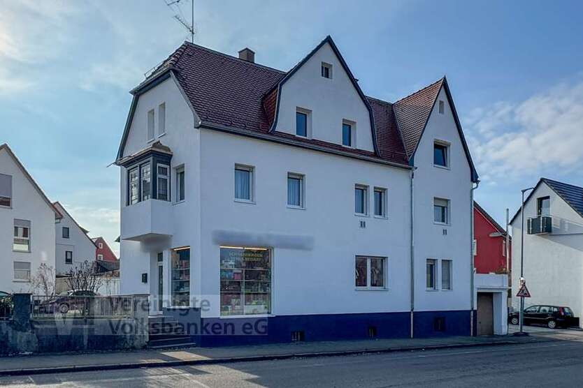 Haus zum Kaufen in Reutlingen Betzingen 689.000 € 286 m²