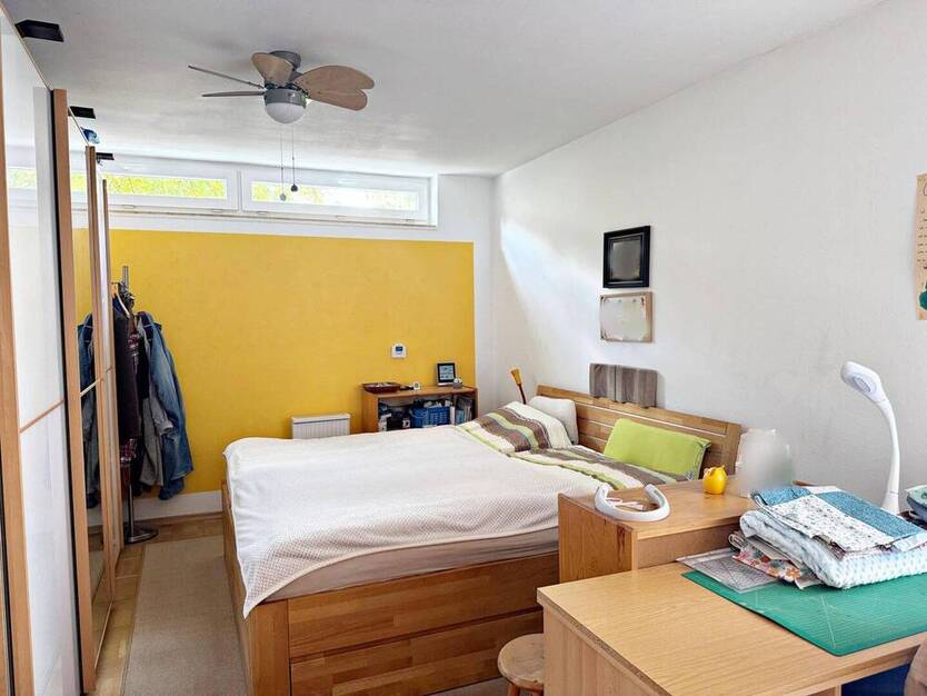Familienfreundlich & einladend: 4,5 Zimmer mit Balkon und Garage
