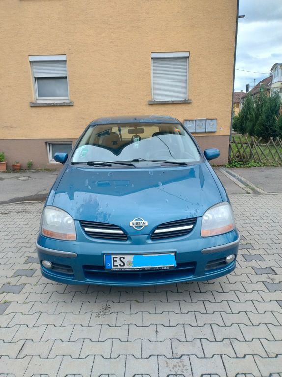 Almera Tino