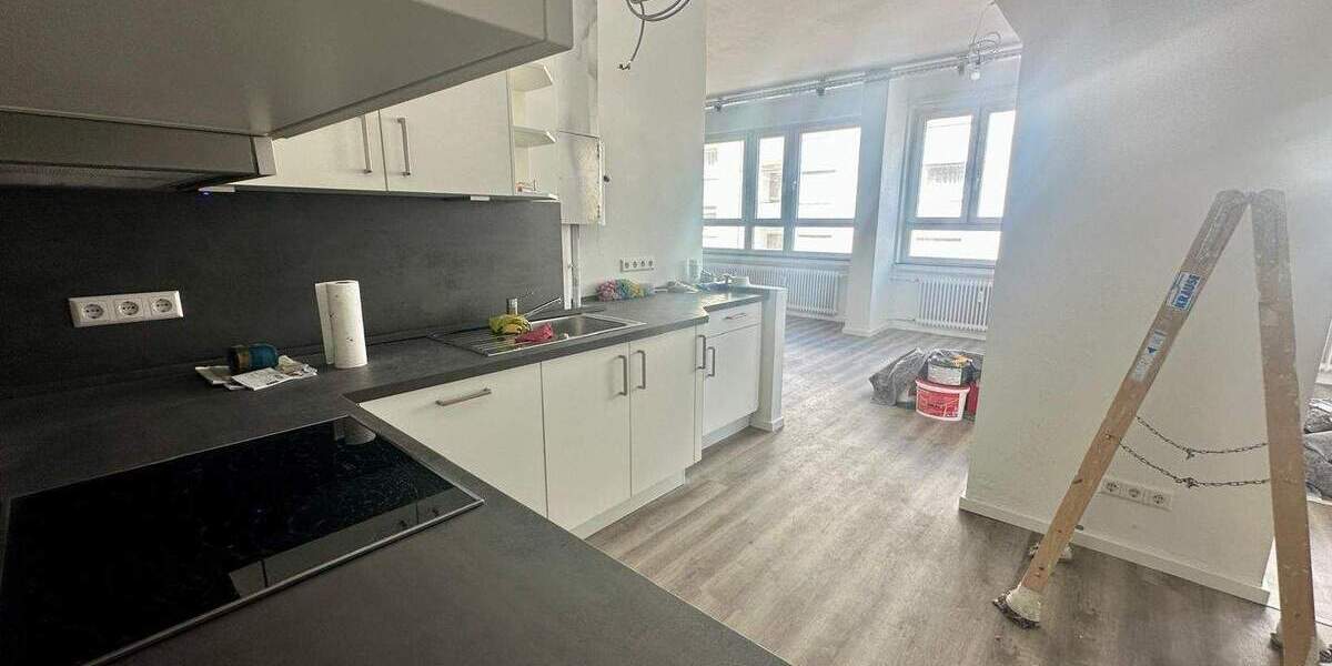 Etagenwohnung Stuttgart Ost - 3 Zimmer, 126 m&sup2;, 1.800&euro; | Angebot:25674459