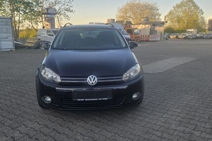 VW Golf 164.541 km 4.900 &euro; Waiblingen Neustadt ( 15 km von Stuttgart ) 71336