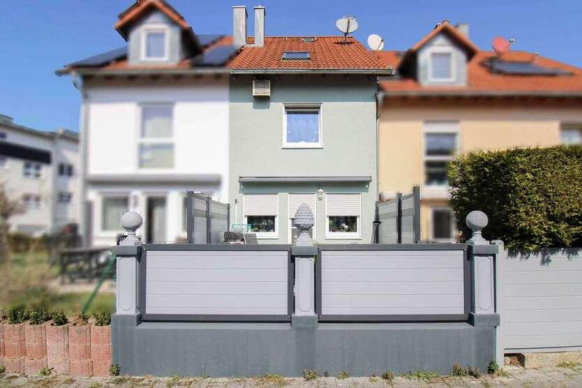 Haus zum Kaufen in Stuttgart 595.000 € 120 m²