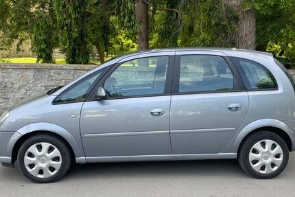 Opel Meriva 153.500 km 2.600 &euro; Ehningen 71139