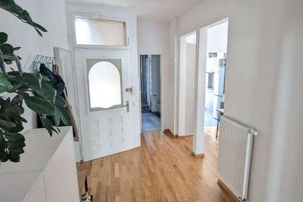 Wohnung zum Mieten in Stuttgart 1.818 € 78 m²