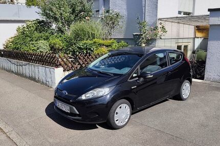 Ford Fiesta 37.500 km 2.600 &euro; Esslingen 73734