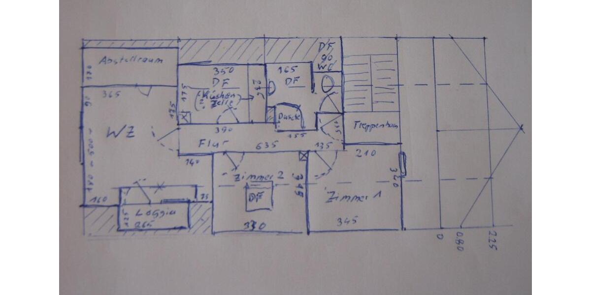 3 Zimmer DG Wohnung mit Loggia (2.OG) 53 m² befristet zimmer