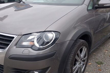 VW Touran 179.000 km 6.350 € Ludwigsburg 71642