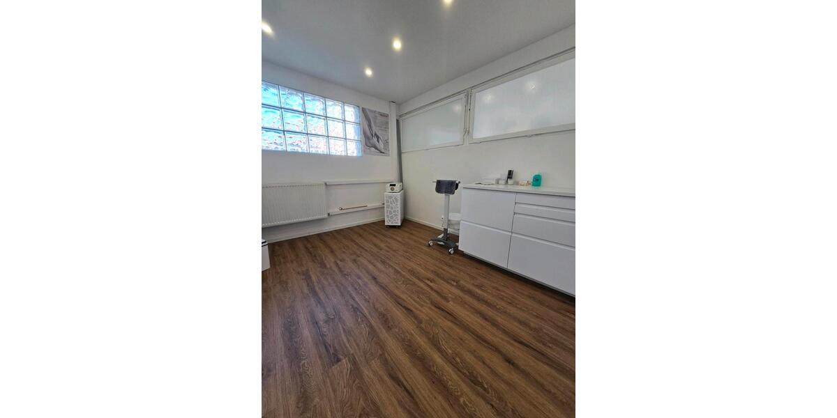 Gewerbeobjekt Wernau (Neckar) - 525&euro; | Angebot:25965038