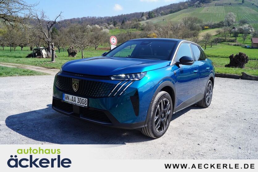Peugeot 3008 2.000 km 48.490 € Korb 71404