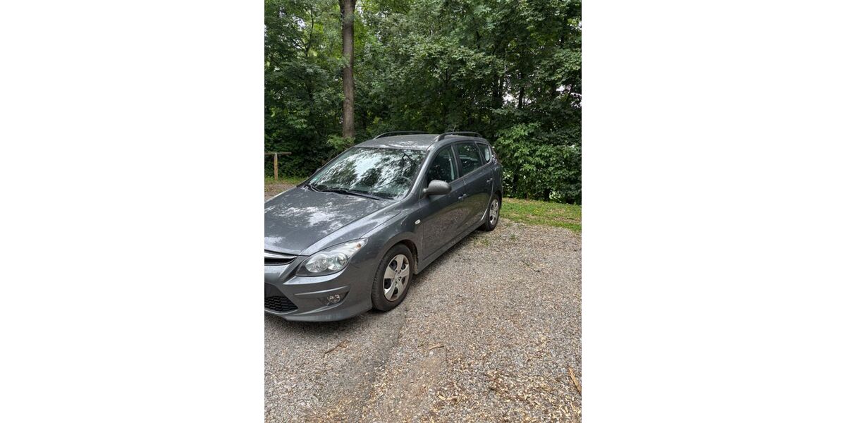 Hyundai i30 169.000 km 3.000 &euro; Bietigheim- Bissingen 74321