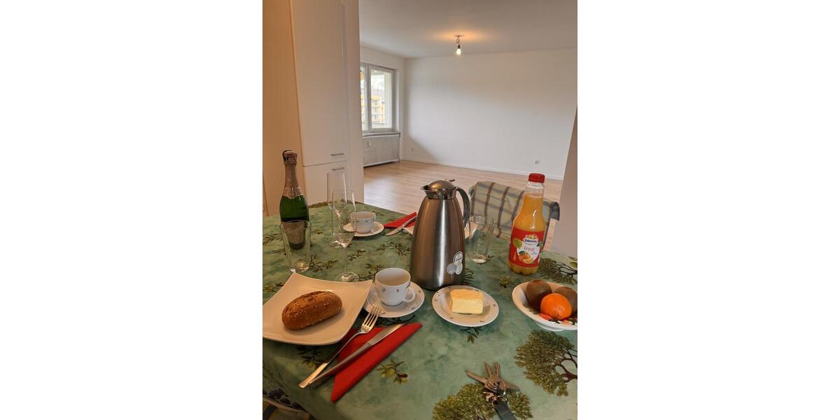 Etagenwohnung Stuttgart Degerloch - 3.5 Zimmer, 80 m&sup2;, 1.690&euro; | Angebot:25152049