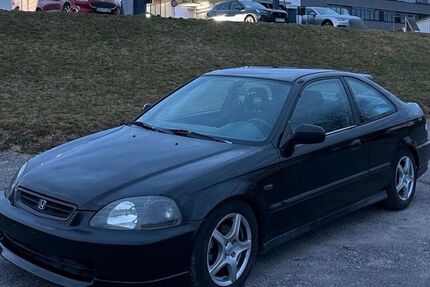 Honda Civic 177.000 km 7.500 &euro; Tamm 71732