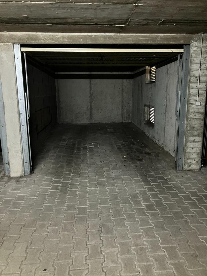 bezugsfertige 2-Zimmer-Wohnung mit EBK und Garten, Privatverkauf