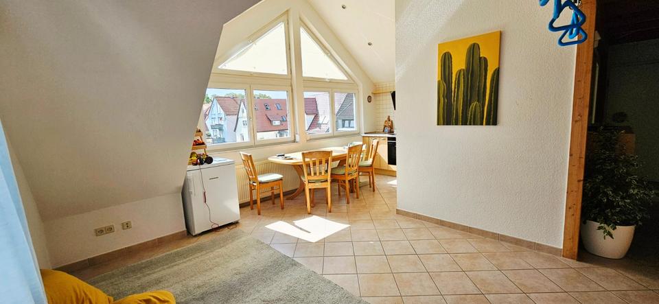 Maisonettenwohnung Leonberg - 3 Zimmer, 77 m&sup2;, 385.000&euro; | Angebot:26889104